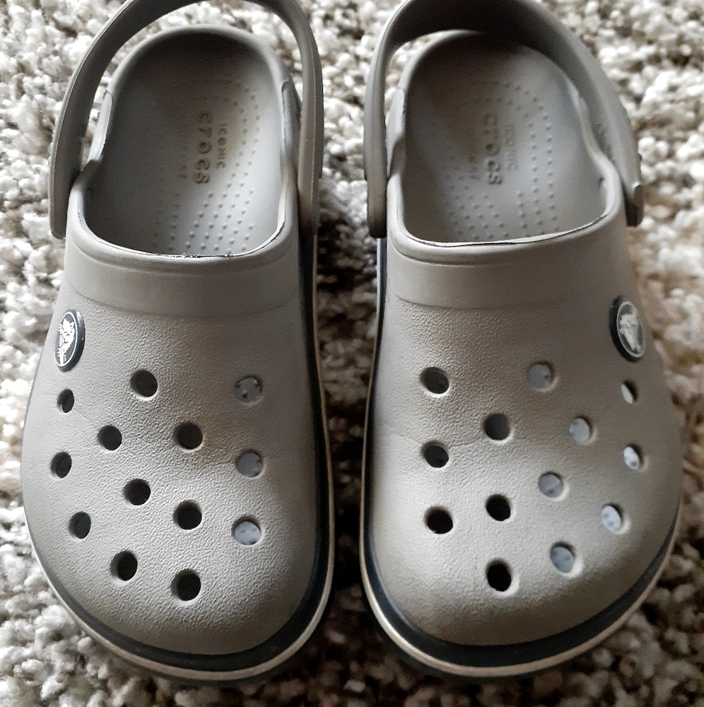 Crocs toddler size 11 Gray